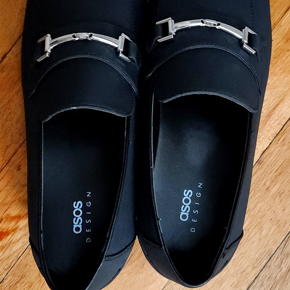 Black Mens loafers - Picture 4 of 5